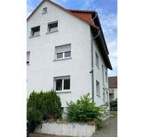 3er Frau WG Nah an U-Bahn Station Kalbach U2U9 Campus Riedberg - Frankfurt am Main Bonames