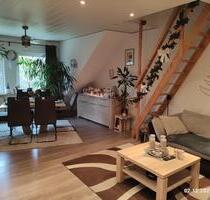 3 Zimmer Küche Bad Abstellraum - 700,00 EUR Kaltmiete, ca.  90,00 m² in Friedeburg (PLZ: 26446)