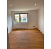 2 Zimmer Wohnung 750€ Erstbezug noch komplett Sanierung - Offenburg