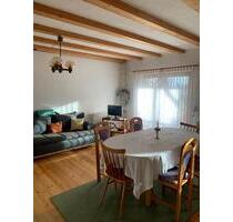 66qm, 2-Zimmer + Garage - Mietwohnung mit Süd-Aussicht,Süd-Balkon - Lauterbach (Hessen)