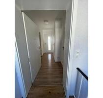 Dachgeschoss Wohnung 3 Zimmer 65 qm mit Balkon und Gartennutzung - Dörverden