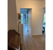 Zuhause heute- Moderner und energieeffizienter Neubau (KfW40) mit 4 Zimmer Wohnung - Paderborn Neuenbeken