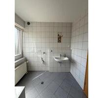 Wohnung 60 qm in Hüllhorst 2 Zimmer Küche | Bad - Lübbecke