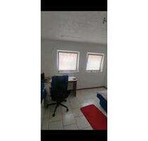 Ein Zimmer Haus - 600,00 EUR Kaltmiete, in Bochum (PLZ: 44793) Bochum-Mitte