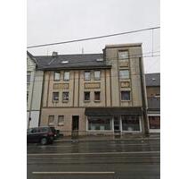 ** Zwei Monate Mietfrei** Renovierungsbedürftige 3-Zimmer Dachgeschosswohnung zu vermieten! - Mülheim an der Ruhr Altstadt II