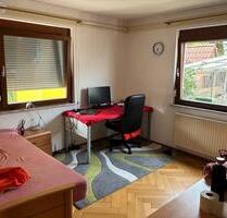Helles Zimmer wartet auf dich:) - Lauffen am Neckar
