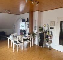 Steinwedel, 3 Zimmer Küche Bad - 1.000,00 EUR Kaltmiete, ca.  125,00 m² in Lehrte (PLZ: 31275)