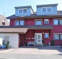 Vermiete 4+1 Zimmer Wohnung in Ölbronn-Dürrn