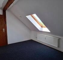 Sehr schöne, renovierte Dachgeschoßwohnung - Wanzleben-Börde