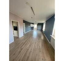 4 Zimmer Wohnung mit großem Balkon in EngerPödinghausen