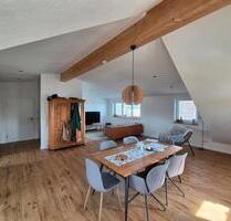 Vermiete Traumhafte 3-Zimmer DG Wohnung in Neu-Ulm Steinheim