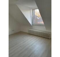 Sehr schöne renovierte 3 Zimmer Wohnung in Duisburg zu vermieten