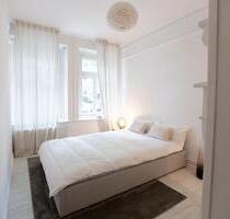 Möbilierte 2-Zimmer Wohnung in Winterhude mit Herz, all-inclusive - Hamburg