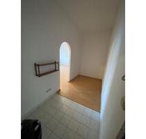 2 ZIMMER WOHNUNG - 600,00 EUR Kaltmiete, ca.  64,00 m² in Erfurt (PLZ: 99089) Andreasvorstadt