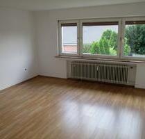 Helle 3-Zimmer-Wohnung 83 qm, Balkon, EBK, PKW-Stellplatz - Leverkusen