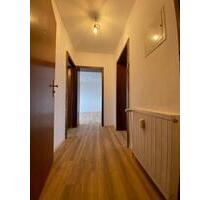 Charmante 2,5-Zimmer-Dachgeschoss-Wohnung - Duisburg Essenberg