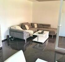 Sanierte Drei Zimmer Wohnung - 980,00 EUR Kaltmiete, ca.  75,00 m² in Köln (PLZ: 51149) Porz