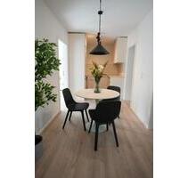 Möbliertes Zimmer in Frauen-WG - 500,00 EUR Kaltmiete, ca.  10,00 m² in Nürnberg (PLZ: 90439) Sankt Leonhard