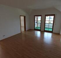 *** Schöne und helle 3 Zimmer Wohnung in Eging am See ***