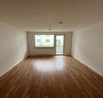 Jetzt Zuschlagen! Renovierte 4 Zimmer Wohnung