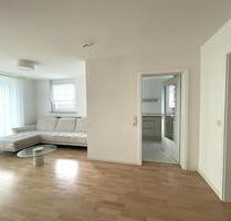 Helle 3 Zimmer - Wohnung mit großem Balkon und EBK - Schwieberdingen