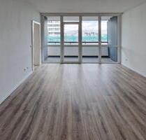 Wohnen mitten in der Stadt von Mülheim zzgl. Stellplatz, 1 Nettokaltmiete frei ( 2.Monat) - Mülheim an der Ruhr