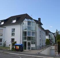 2-Zimmer Wohnung mit Balkon, Tiefgaragenstellplatz, UNI-Nähe - Freiberg