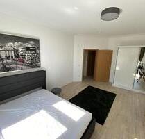 Rundum sorglos Paket! Möbliertes WG-Zimmer WLAN & NK in renovierter 4-Zi Whg 2 Min. von Meckenheim - Wachtberg