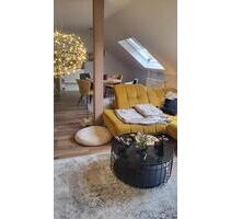 Helle 3 Zimmer Dachgeschosswohnung - Heroldsbach