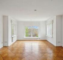 Wohnung 4 Zimmer Stadtvilla - 1.850,00&nbsp;EUR Kaltmiete, ca.&nbsp; 120,00&nbsp;m&sup2; in Falkensee (PLZ: 14612)