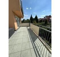 Helle, möblierte 3,5 Zimmer Wohnung m. gr. Terrasse Lauf rechts - Lauf an der Pegnitz