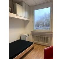 FRAUEN—WG-NEU ULM - 380,00 EUR Kaltmiete, ca.  14,00 m² in Neu-Ulm (PLZ: 89231) Ludwigsfeld