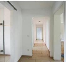 4 Zimmer Wohnung direkt im Zentralen Bielefeld WG geeignet