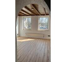 Helle 2,5 Zimmer Wohnung in Krefeld (Nähe Helius)