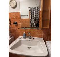 1 Zimmer in Frauen WG - 350,00 EUR Kaltmiete, in Ludwigshafen am Rhein (PLZ: 67063) Ludwigshafen-Hemshof