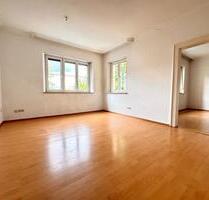 lichtdurchflutete Jugendstilwohnung im Nibelungenviertel +++ WG geeignet, mit BalkonWintergarten +++ - Nürnberg Hasenbuck