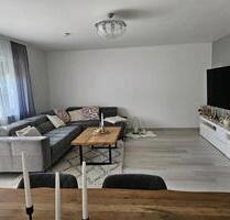 Moderne-Helle 3 Zimmer Wohnung - 1.100,00 EUR Kaltmiete, ca.  90,00 m² in Forst (PLZ: 76694)