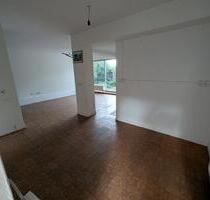 Gemütliche 3 Zimmer Wohnung mit großem Garten - Dautphetal