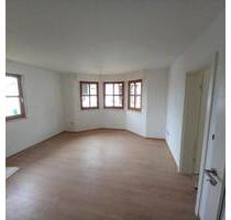 3 Zimmer EG-Wohnung zu vermieten - Rottenburg an der Laaber