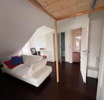 Zimmer mit Bad & Balkon in WG nur für tiefreundliche Mibewohner - Aschheim