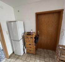Gemütliche 2 Zimmer Wohnung mit Wohn-Küche sowie Bad mit Dusche - Schwetzingen