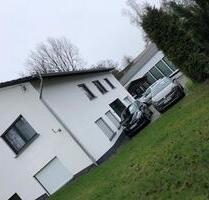 EG Wohnung 3-Zimmer kernsaniert mit Fußbodenheizung in Olpe ab sofort