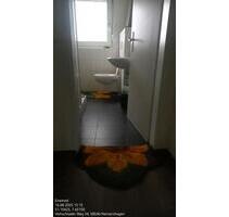 Ein freies Zimmer in einer 2-Zimmer-Wohnung - Meinerzhagen