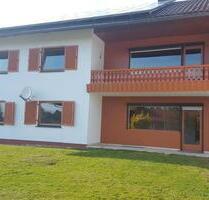 5 Zimmer EG Wohnung - 840,00 EUR Kaltmiete, ca.  117,00 m² in Hutthurm (PLZ: 94116)