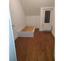 Kleines WG-Zimmer im Zentrum von Göppingen