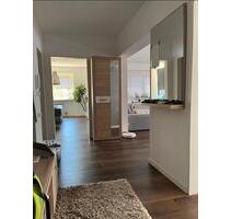 Helle 2-Zimmer Wohnung mit Balkon und Garage - Oberteuringen