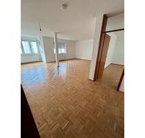 Helle, offene 2-Zimmer Wohnung zentral in Rastatt