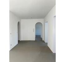 Komplett sanierte 4 Zimmer Wohnung in 73457 Essingen zu vermieten