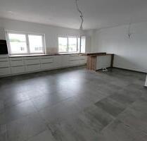 2 Zimmer Wohnung - 1.400,00 EUR Kaltmiete, ca.  80,00 m² in Friedrichshafen (PLZ: 88048) Ailingen