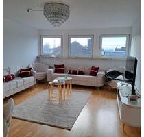 Helle 4 Zimmer Dachgeschoss Wohnung - Hallstadt